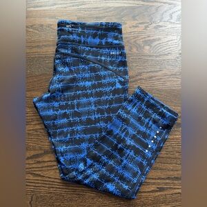 Nike Women’s Dri-Fit Legging Large